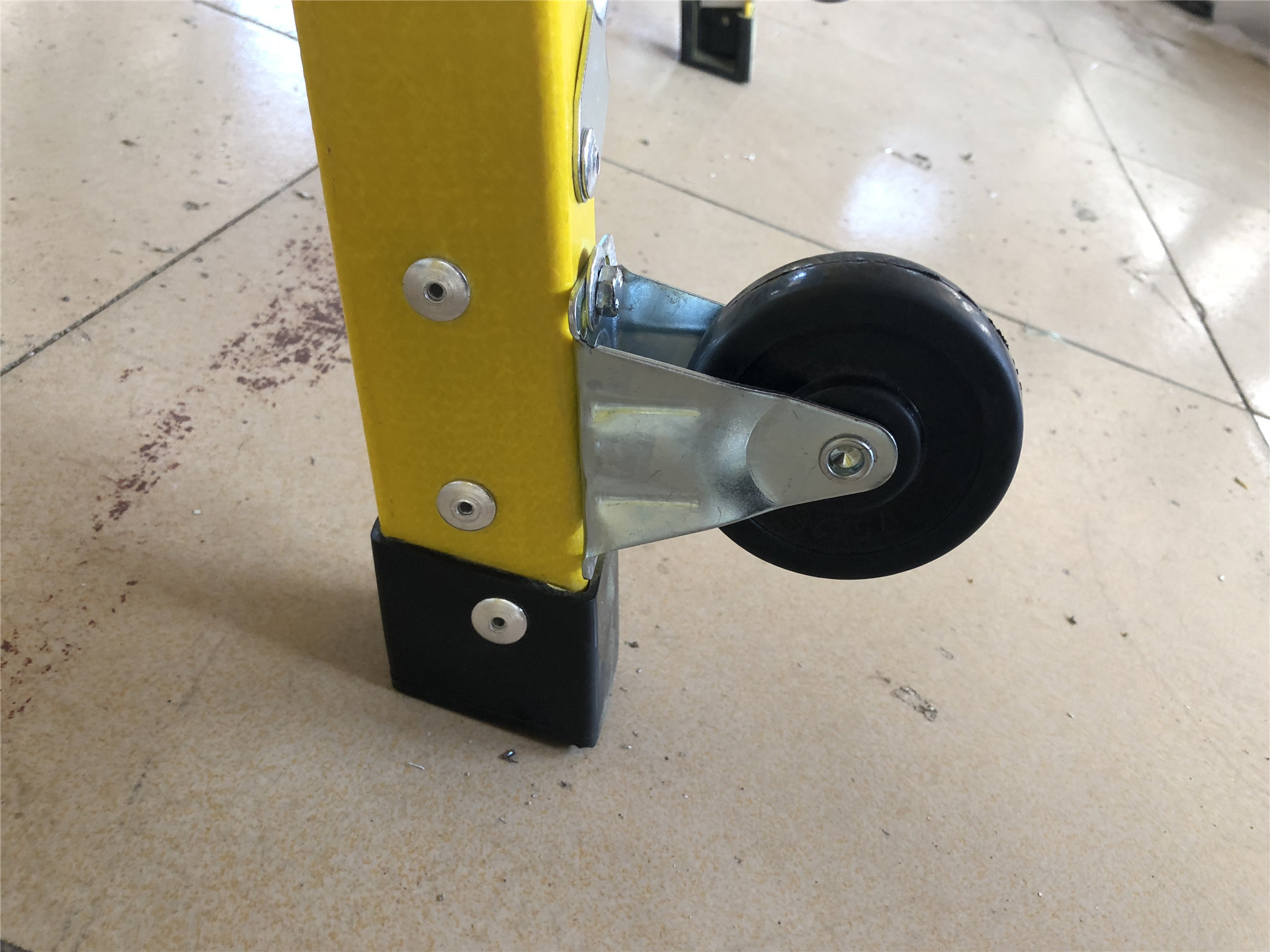 安全平臺(tái)絕緣梯